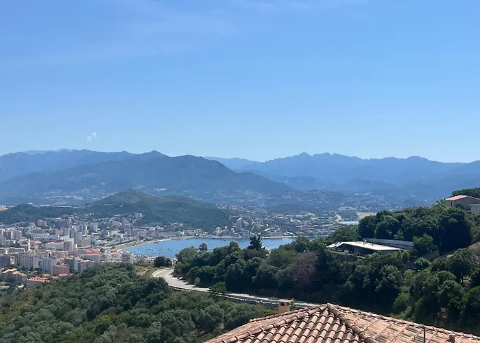 In'd'noi לינה וארוחת בוקר